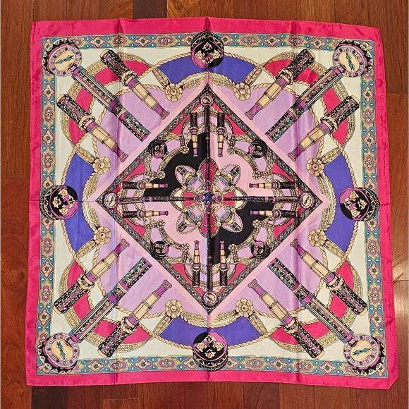 Womens Luxury SATIN Print SCARF Hair Scarf Neck Scarf Beach Wear 90cmX90cm NWT - Picture 2 of 11